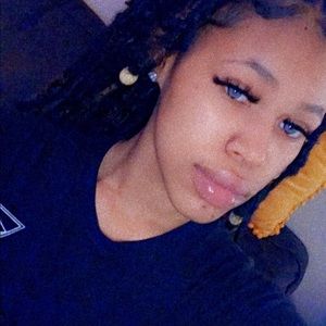 Meet your Posher, Katisha